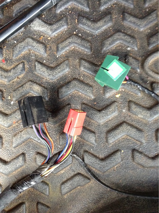 overhead console-image-138605828.jpg