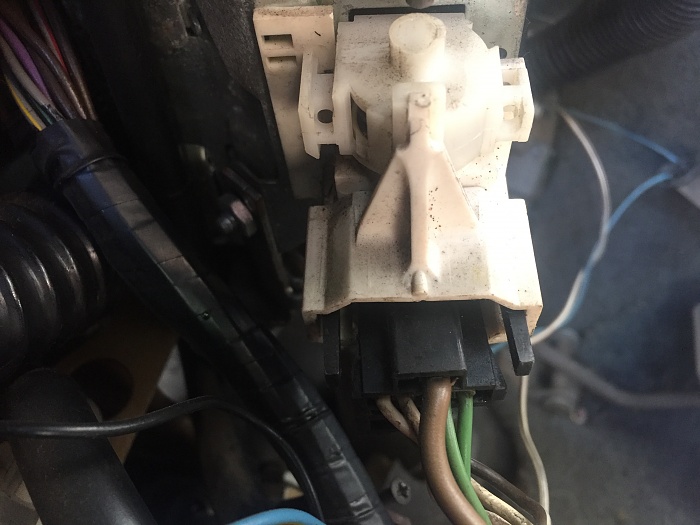 89 xj under dash wiring-img_2997.jpg