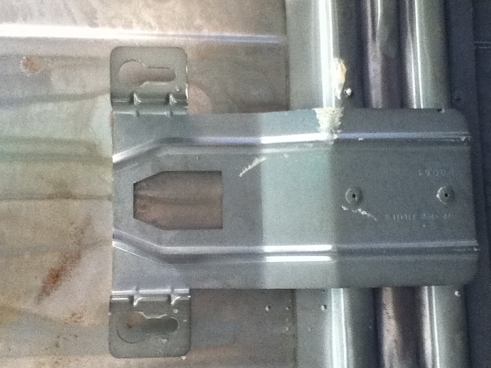 97+ XJ Dome Light plastic tabs??-img_0233.jpg