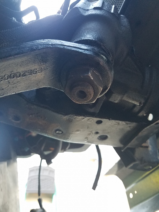 Cut Steering Gear box bolts-pitman-arm.jpg