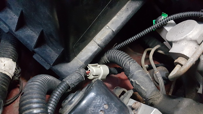 Connector Problem, maybe ABS? Please help identify-20161025_closeup_yellow.jpg