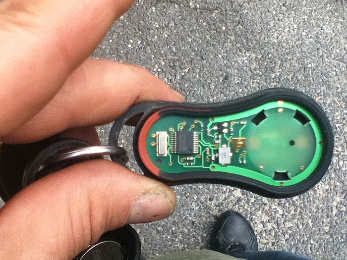 OEM Key Fob Circuit Board-img_0491.jpg