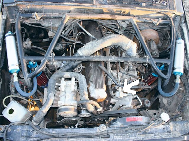 is there fuel regulator on a 1996? - Jeep Cherokee Forum