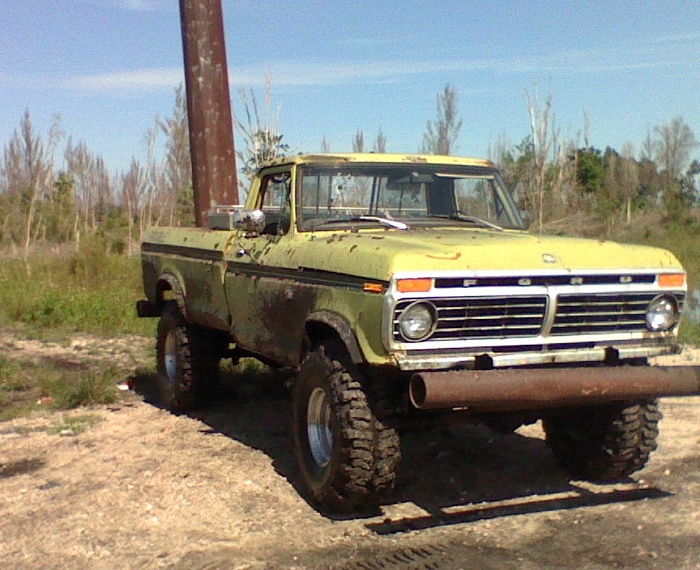 chevy recovery hooks-0821101102b_182033.jpg