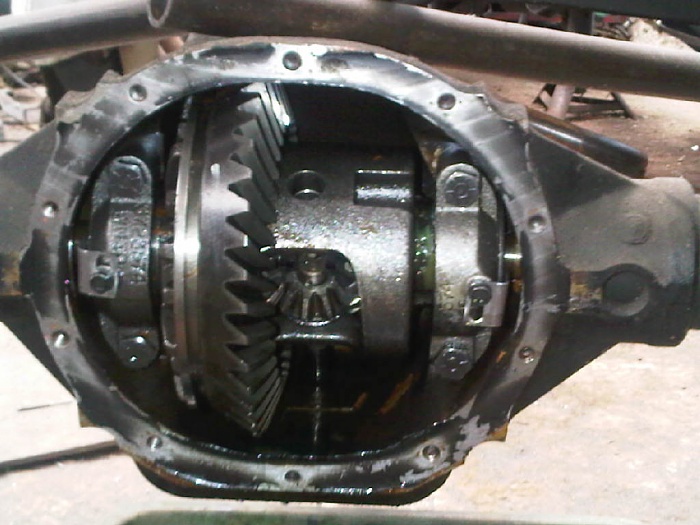 Which axles do i have-img00362-20101231-1110.jpg