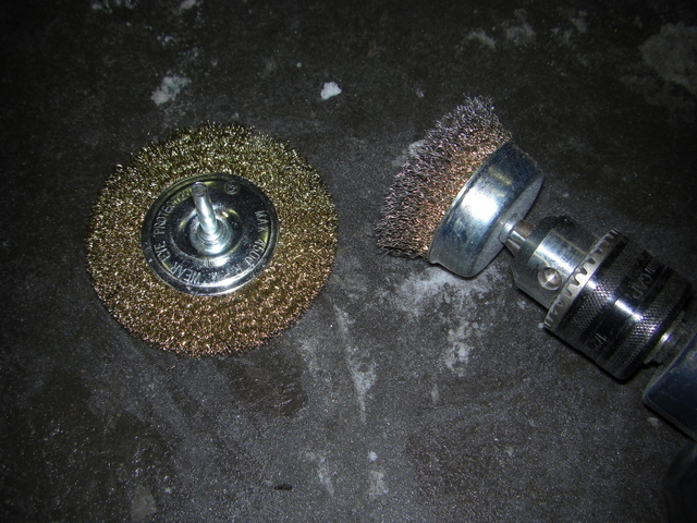 Lost cause no more...salvaging stock wheels-wire-brushes.jpg