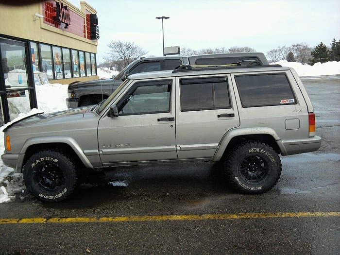 Black or Chrome...-172885_10150132753970499_624420498_8527811_4403048_o.jpg