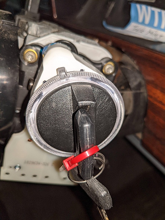 Key stuck in ignition '96-vbw5tsv.jpg