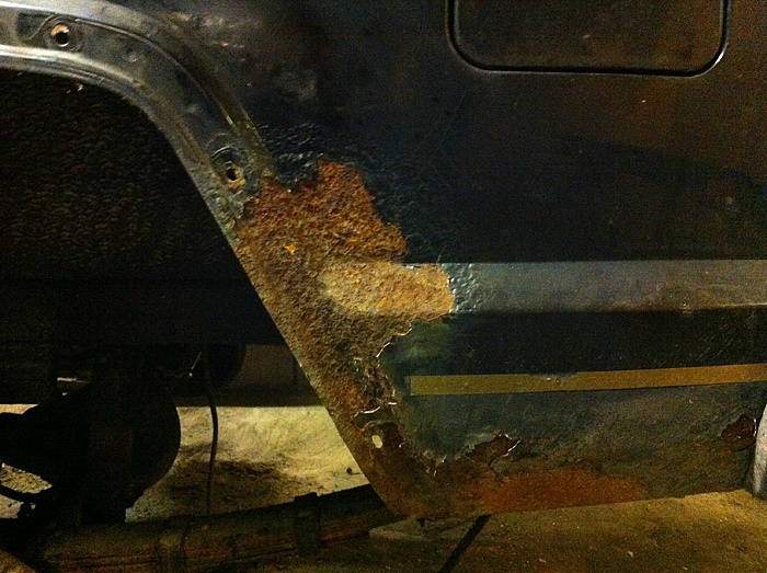 Fender rust, will these need to be replaced?-bkb9qts.jpg