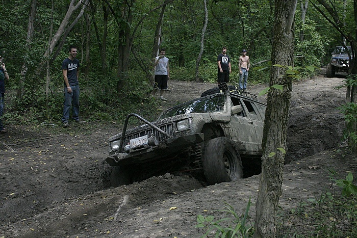 Lugs Snapped Off-au66r.jpg