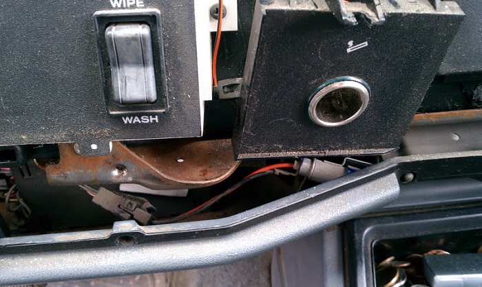 not sure what this wire is or goes to ???-in2.jpg