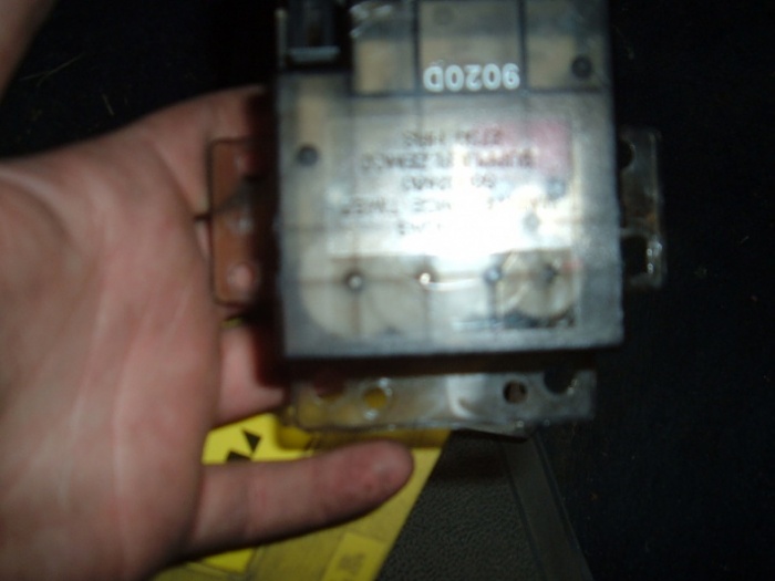 Strange Surprises under Steering Column-dscf2295.jpg