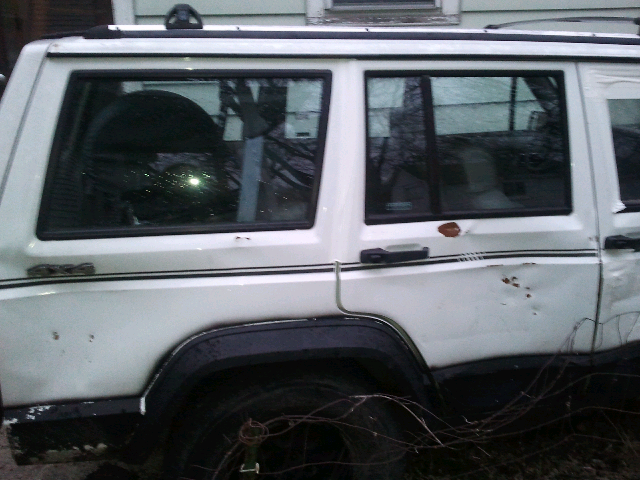 Rust out, how bad? First car...-forumrunner_20110422_064934.jpg