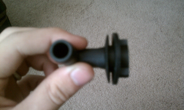 pcv elbow installation-forumrunner_20110617_123208.jpg
