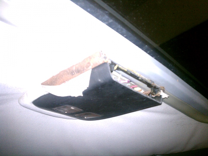 Sunroof and Overhead console-forumrunner_20110622_221002.jpg