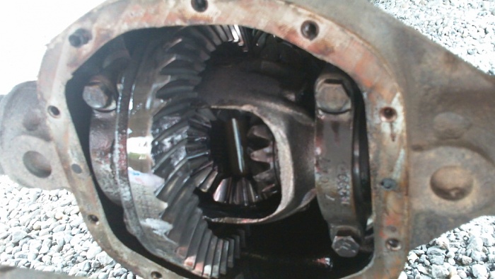 89 XJ, gets stuck and stops moving??-lee-ring.jpg