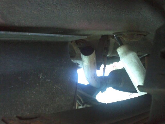 Exhuast fix-forumrunner_20110712_201607.jpg