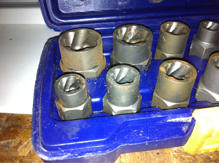 Drilling and tapping rusted bolts-image-2059060426.jpg