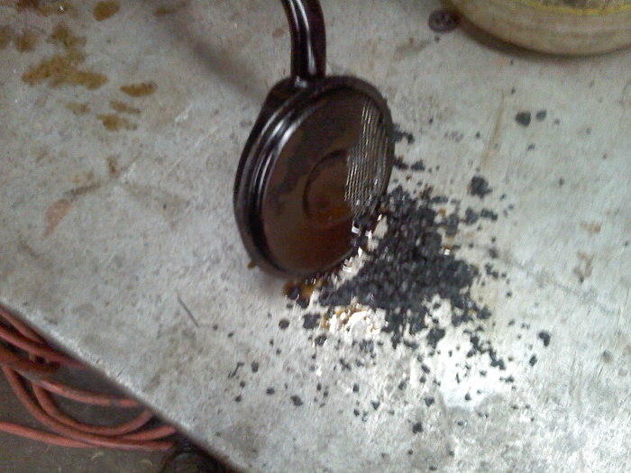 now i know why i had low oil pressure-0725111522.jpg