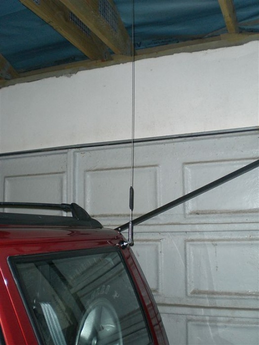 CB &amp; antenna mounting locations-cimg0602.jpg