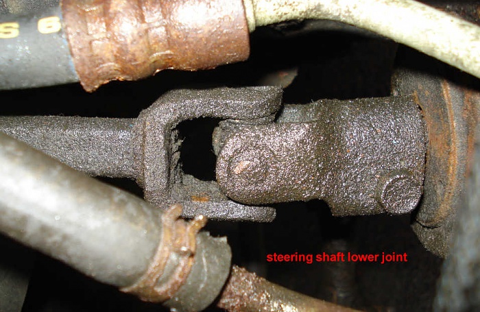 suspension, steering, driveline lubrication &quot;confusion&quot;. Advice Pls :)-stteering_shaft_lower.jpg