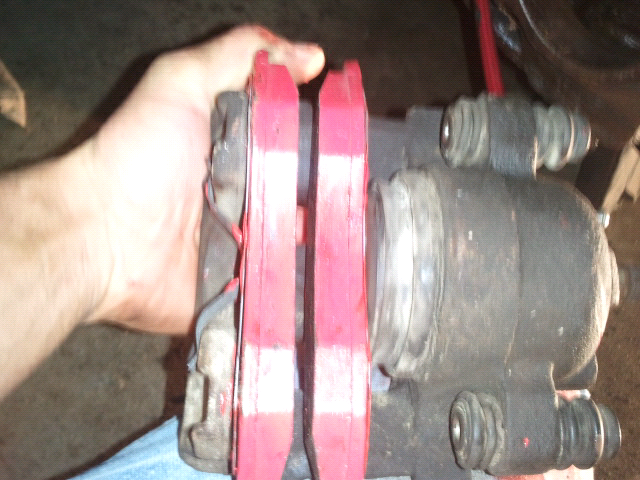 brakes are way too tight, cant get em on rotor-forumrunner_20111115_195818.jpg
