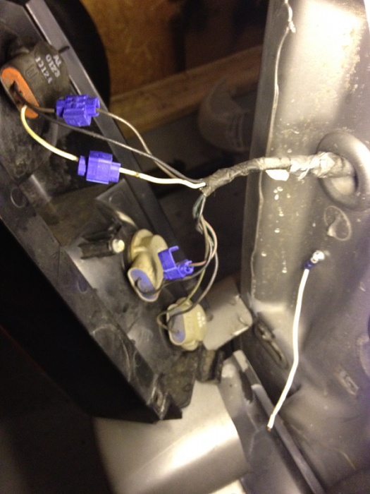 Brake light wiring question-image-2151838046.jpg
