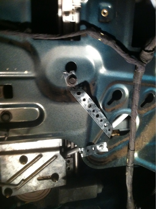 Passenger window - NOT the regulator-image-874557324.jpg