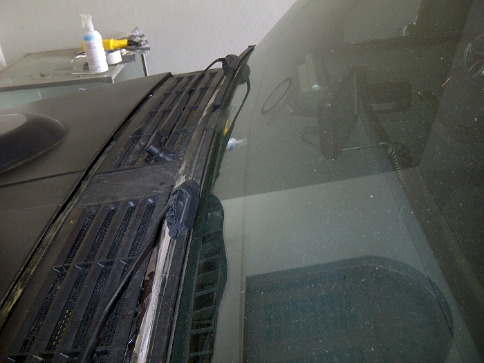 Help on wiper blades/arms!!-img-20120131-00012.jpg