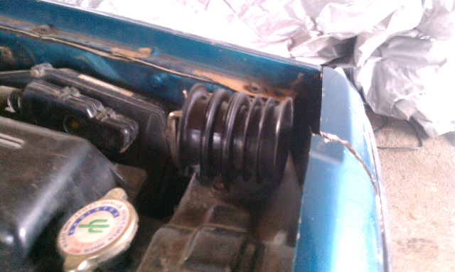Air filter box part. Question-forumrunner_20120131_153410.jpg