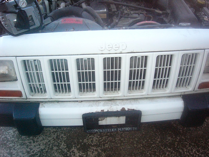 Looking to get this Jeep Cherokee-front.jpg