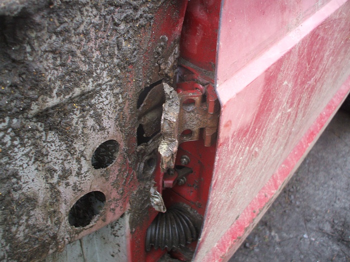 How to fix broken hing, dont replace upgrade!-dscf1444.jpg