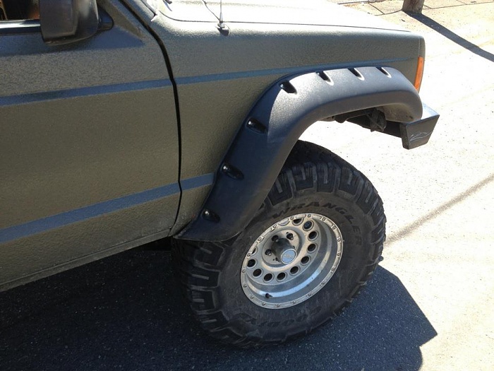 What did you do to your XJ today??-tire.jpg