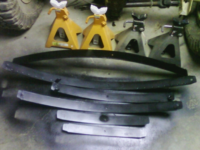 Project Great White-leaf-springs-5.jpg