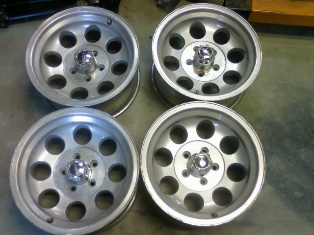 Project Great White-aluminum-wheels.jpg