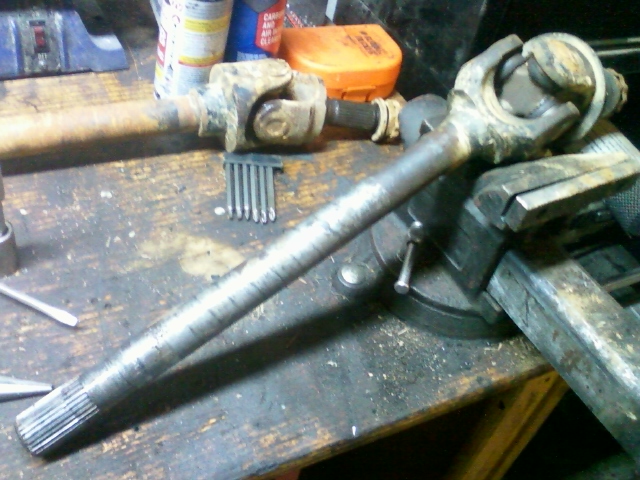 Project Great White-good-left-axle.jpg