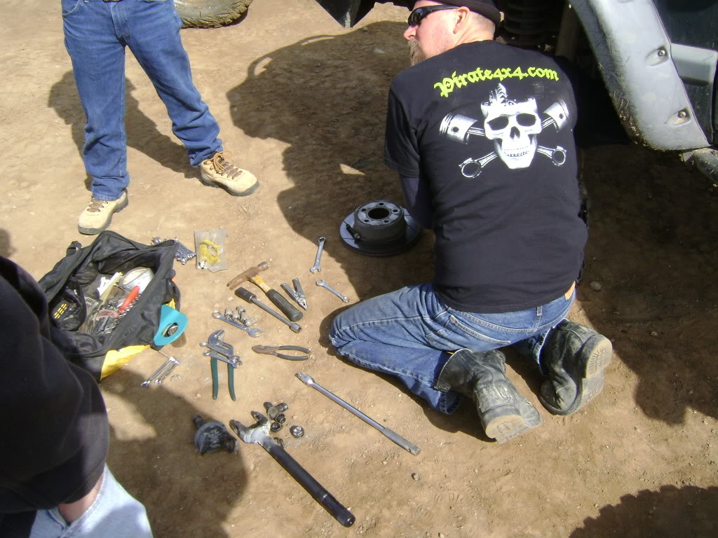 Name:  familyandwheeling032.jpg
Views: 448
Size:  155.4 KB