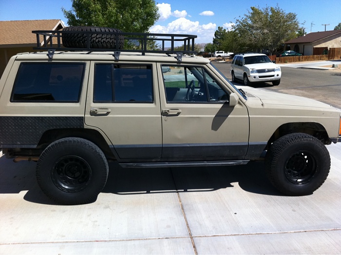 High Desert-image-3893497105.jpg