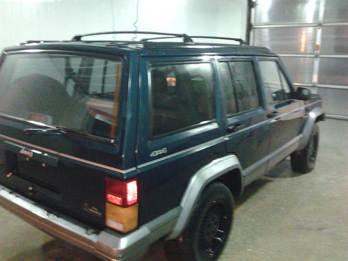 Jeepers in Des Moines IA?-2011-01-03-22.40.45.jpg