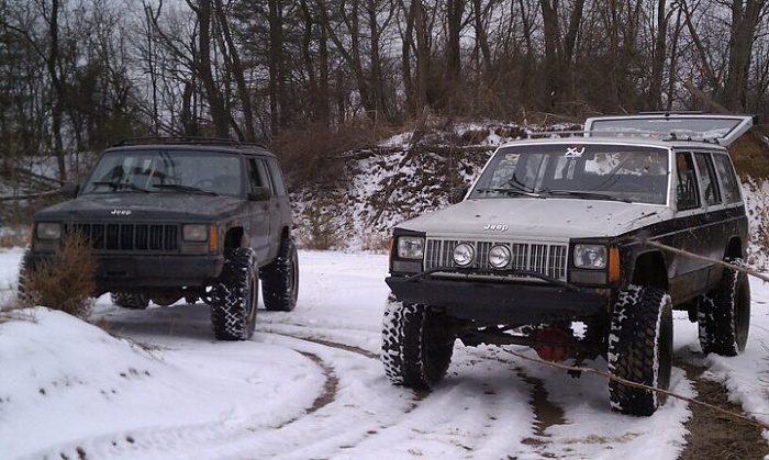 Central Indiana Jeep Club-179821_498176902105_639497105_6315582_2806307_n.jpg