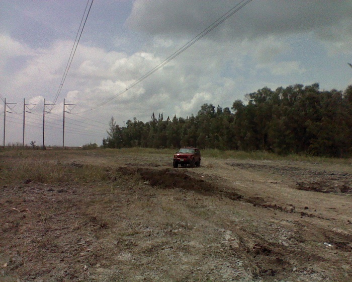 South Florida Dysfunctional 4x4's-0510141435a_304037.jpg