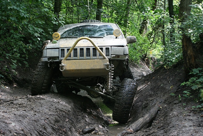 Maryland Cherokee Club-jeep-front-flex.jpg
