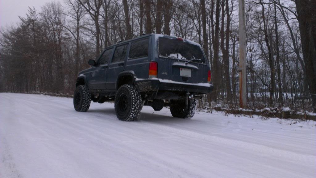 Name: jeep_zpse2031e38.jpg
Views: 15
Size: 75.7 KB