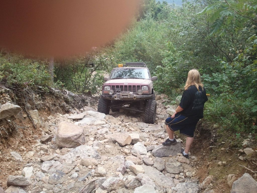 Name: 2012-08-26_111049.jpg
Views: 190
Size: 190.2 KB