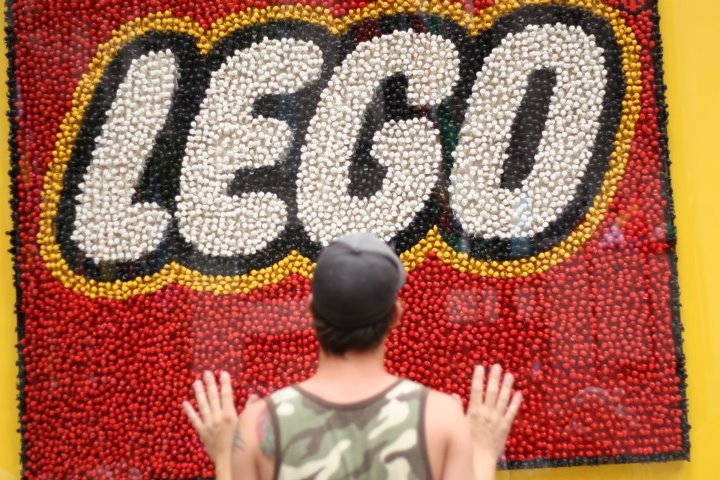 Name:  legos.jpg
Views: 21
Size:  105.9 KB