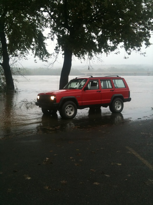 new wheels with no lift yet-image-329060783.jpg