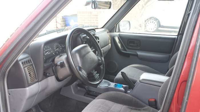 98 xj 5 speed-20141216_103638.jpg