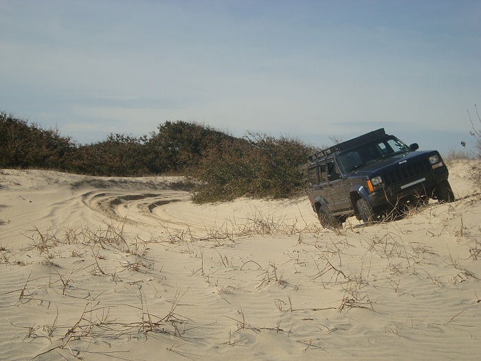 Driving in sand....deflate tires or not?-dsc04192.jpg