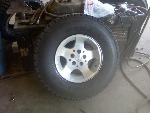 Out with the new, in with the old...1998 XJ Build-photo0254.jpg