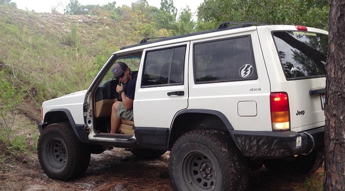 My XJ Build... fueled by financial aid refunds-pic7.jpg